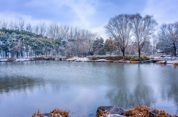 江南园林雪景