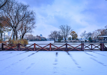 江南园林雪景