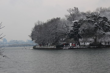 西湖雪景