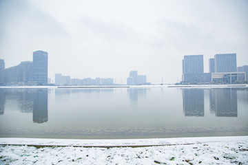 雪中的城市