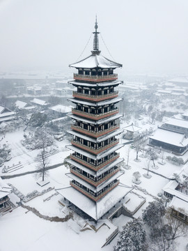 航拍大明寺栖灵塔