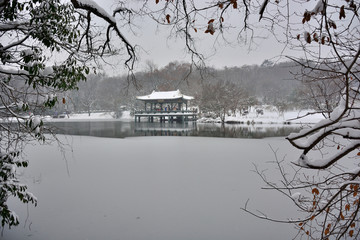 南京灵谷寺雪景