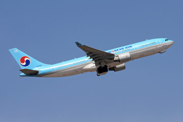 飛機 起飛 大韓航空