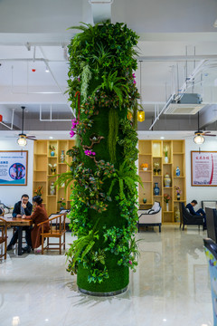 植物墙柱子