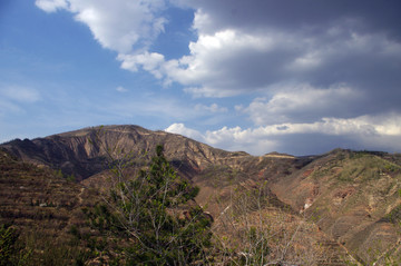 蓝天 接山