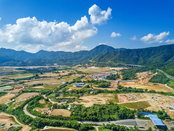 建设中的深圳坝光国际生物谷