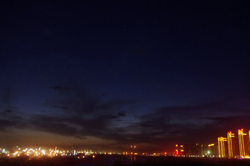 黄河夜景