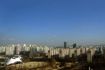 韩国三星电子总部大楼远眺