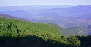 远山云海