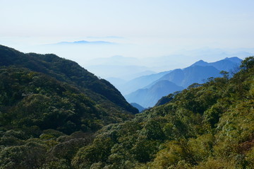 远山云海