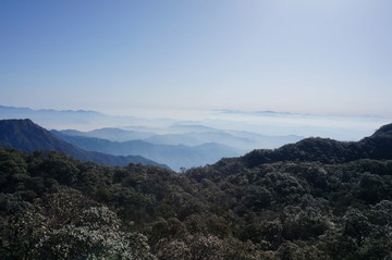 远山云海