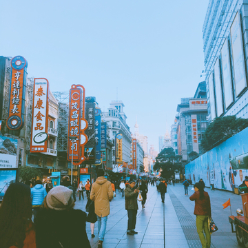 上海南京路步行街街拍