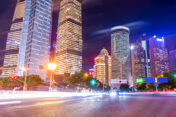 上海陆家嘴城市道路建筑夜景