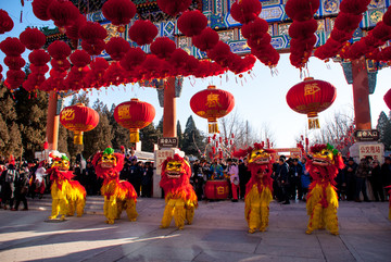 北京地坛庙会 红灯笼 舞狮