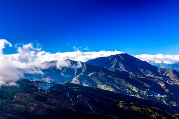 云南轿子雪山风光