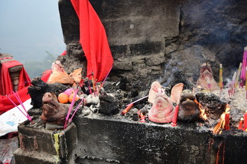 祭拜石神