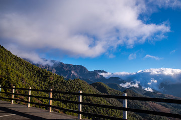 云南轿子雪山云海