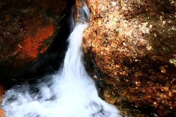 钦州八寨沟风光 山泉