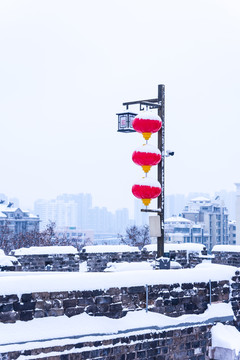 城墙上雪景