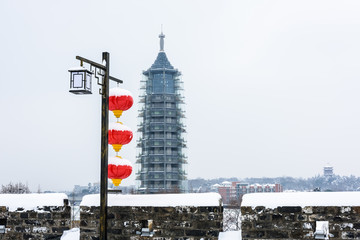 城墙上雪景