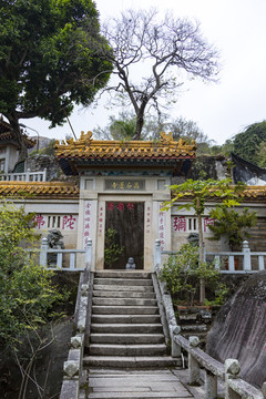 万石莲寺