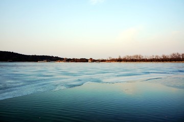 昆明湖冬景