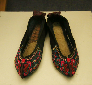 民国时期花布鞋