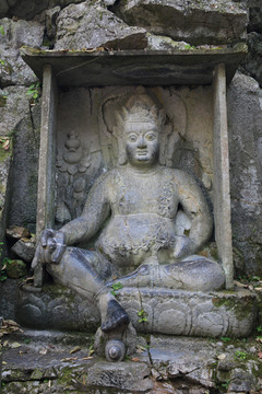 飞来峰石窟造像