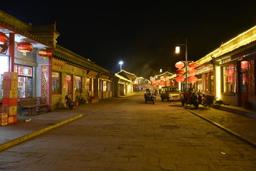 中国传统春节街道夜景