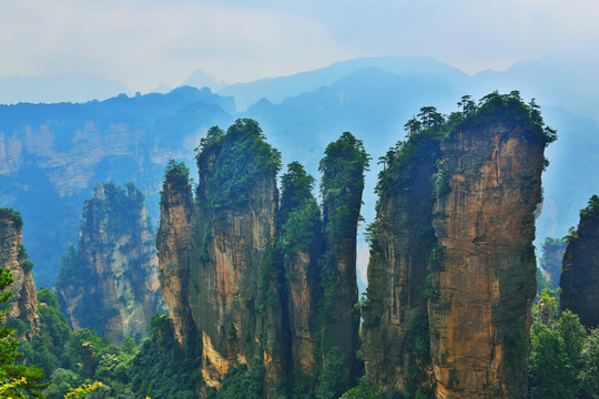 张家界山峰