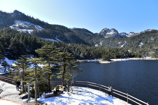 凉山螺髻山 黑龙潭