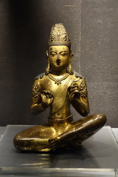 铜鎏金观音菩萨像 西藏博物馆
