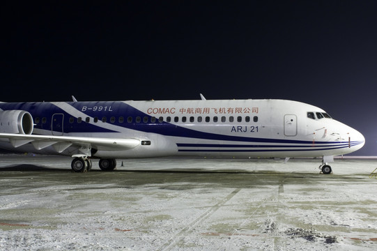 国产飞机 ARJ21 客机