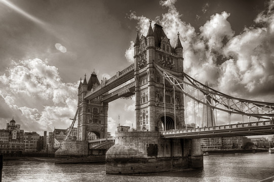 伦敦塔桥老照片
