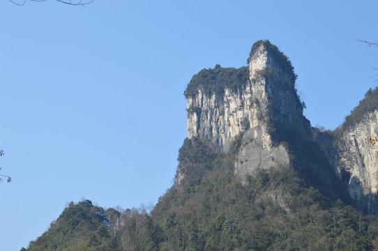 德夯苗寨盘古峰景色