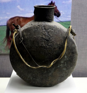 蒙古族酒壶