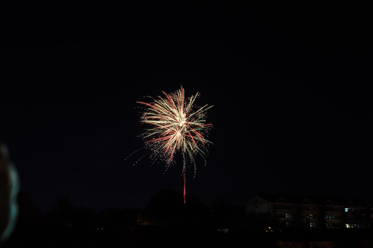 烟花 插图 背景 节日 庆祝