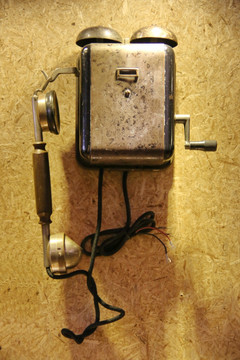老式壁壁挂双铃电话