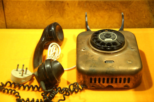 老式式拨盘老电话