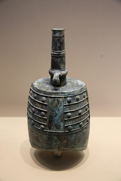 西汉时期的青铜钟