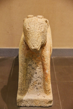 明代石羊雕像