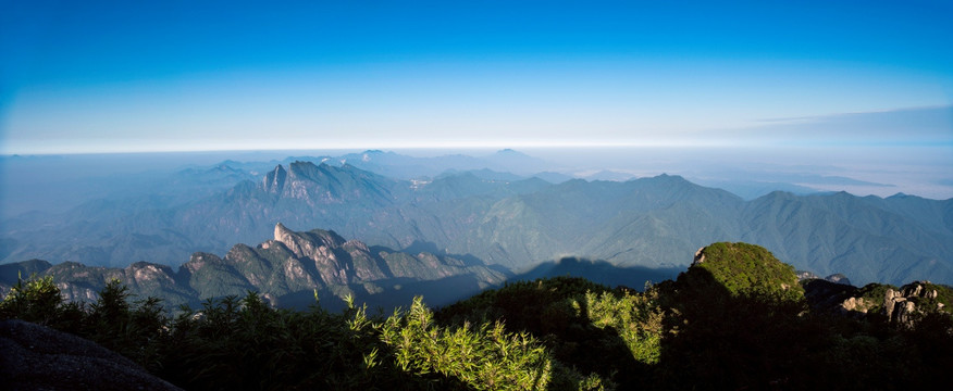 高山远眺