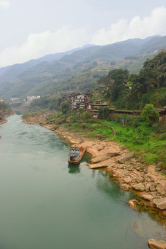 丙安古镇远景 赤水河河流