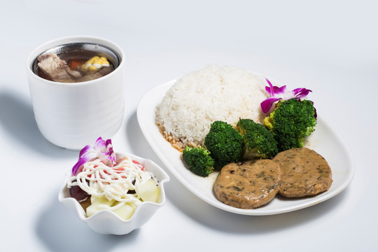 香菇肉饼饭套餐