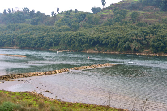 江心堤坝 河心堤坝