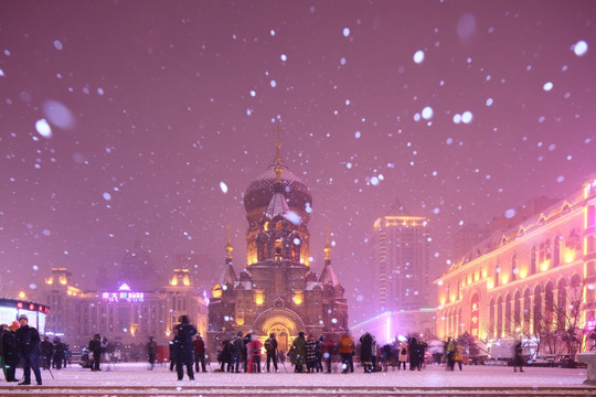 哈尔滨索菲亚教堂雪景 哈尔滨