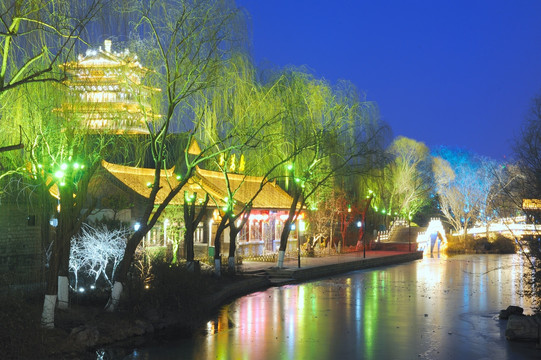 大明湖夜景高清图片照片贴图摄影