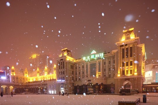 哈尔滨索菲亚教堂雪景 哈尔滨