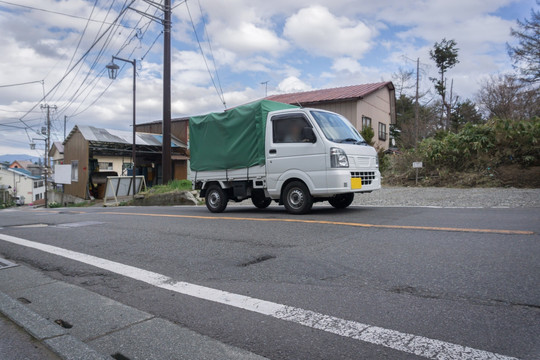 坡路 小货车