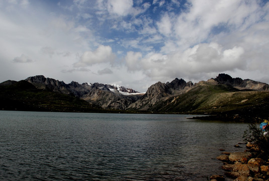 海子山